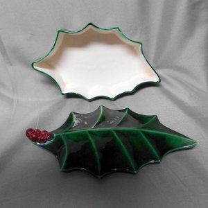 Vintage 1966 SFA green holly leaf candy dish w/lid